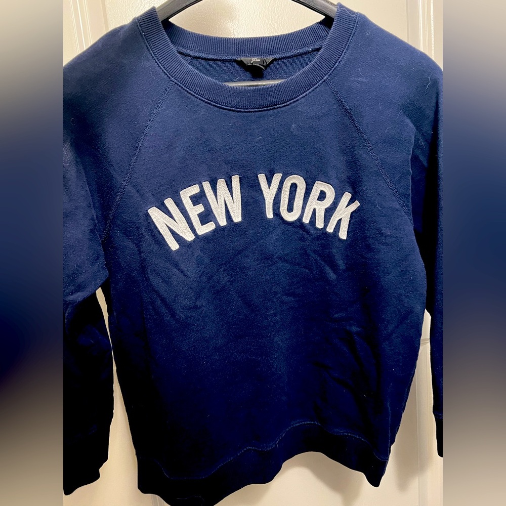 I. Crew New York sweatshirt navy blue